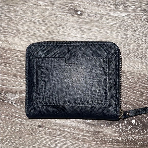 Kate Spade Wallet - Picture 2 of 7